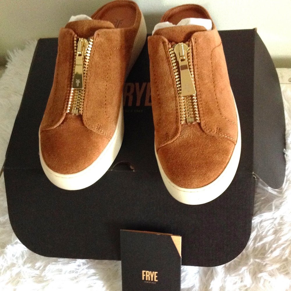Frye Lena Zip Tan Suede Mules